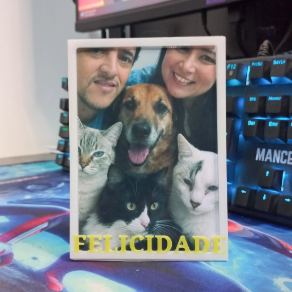 Galeria Porta-Retrato Decorativo em Impressão 3D com Frase Personalizável