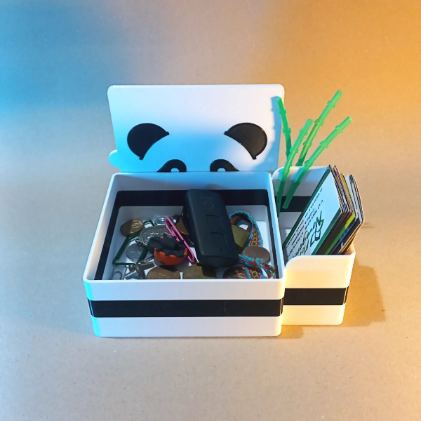 Galeria Organizador de Mesa Panda – Porta-Objetos e Porta-Canetas Criativo